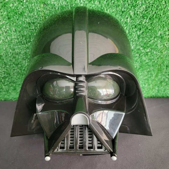 Star Wars Kids Darth Vader Light Plastic Mask #283 NEW - Picture 1 of 7